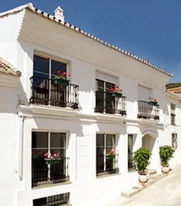 Apartamentos La Fonda بينالماذينا شقة