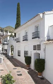 Apartamentos La Fonda بينالماذينا