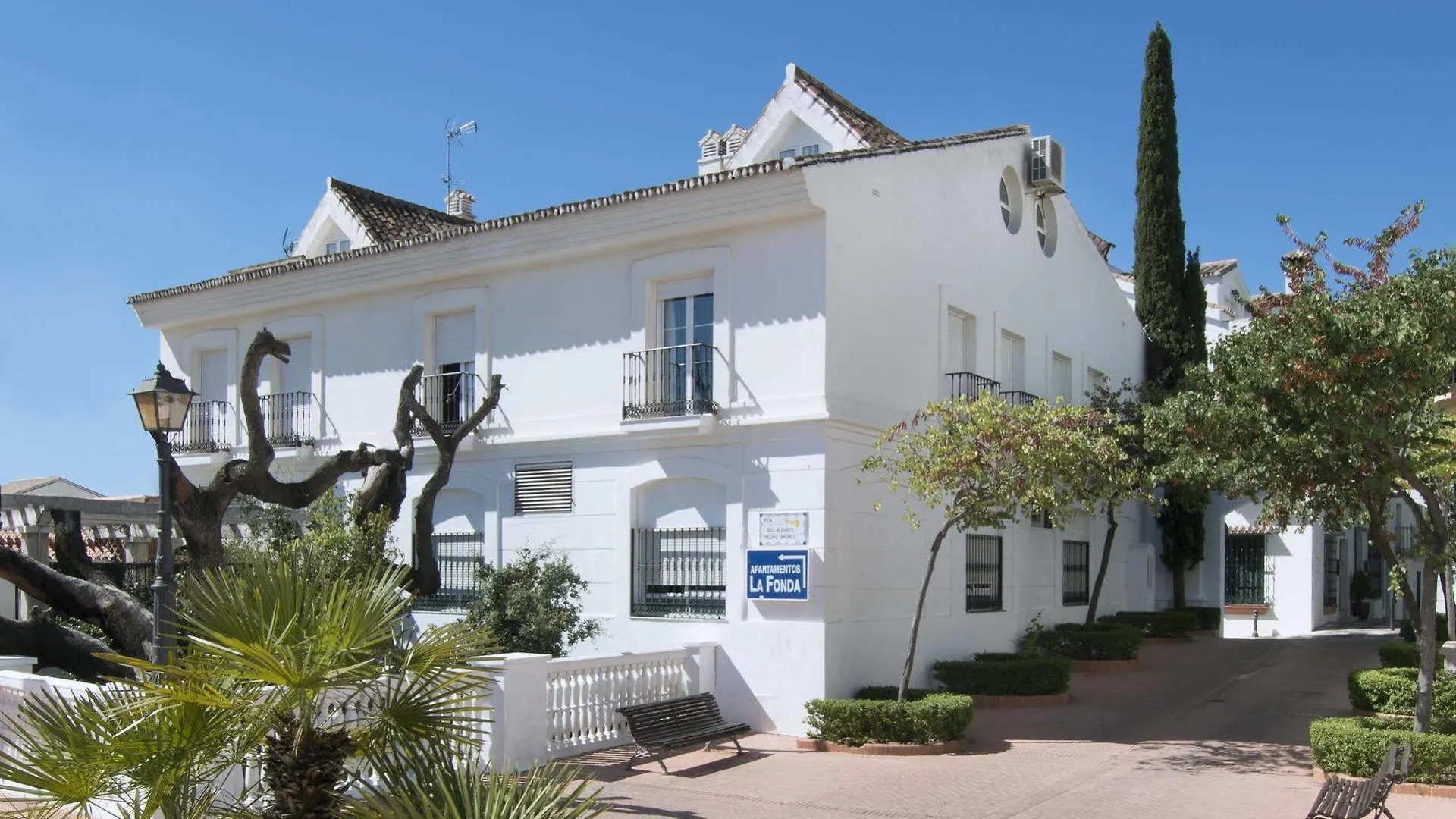 Apartamentos La Fonda بينالماذينا شقة