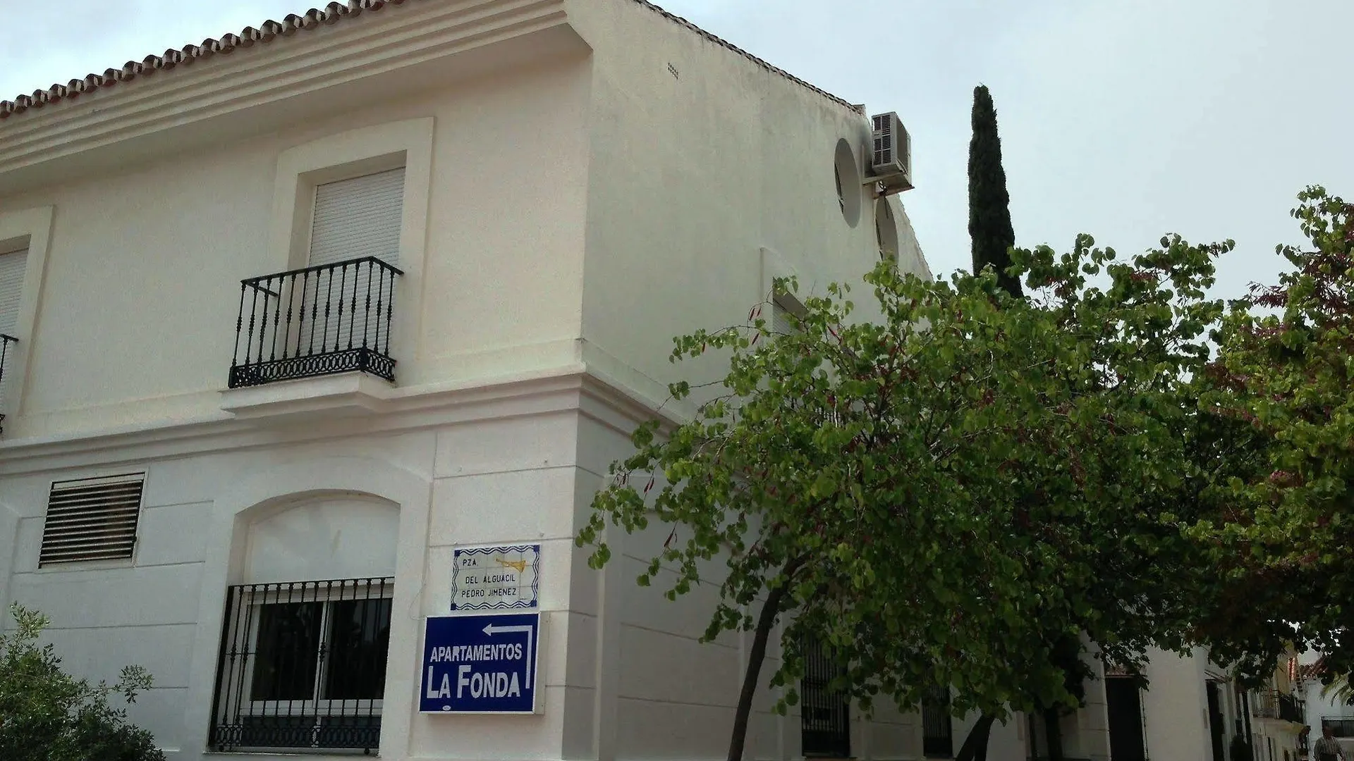 Apartamentos La Fonda بينالماذينا إسبانيا